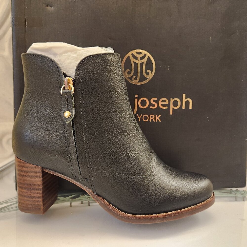 Marc Joseph NY "Grand Central" Black Leather Mini Grainy Booties. NIB. Size 6